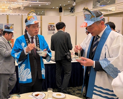 試食の様子.JPG