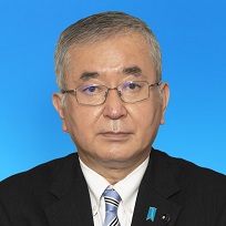 山本　由夫