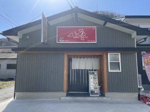 7.八重食堂