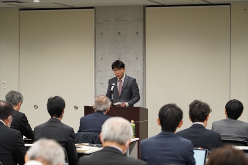 挨拶をする浦副知事_R