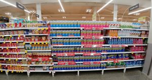 オーストラリアのColesとうスーパーの牛乳