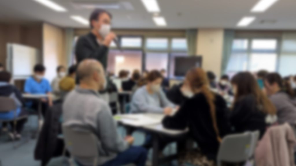 写真_質疑の様子