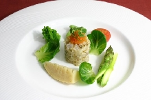 鯛のタルタルと春野菜
