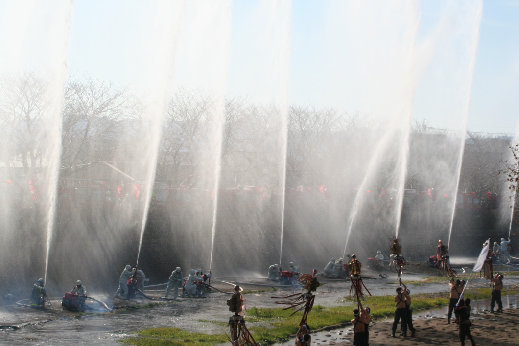 放水の様子（大村市）