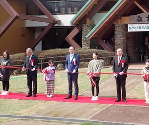 テープカット_R