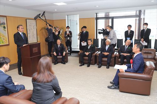 20240501_衆議院小選挙区選出議員補欠選挙（長崎県第３区）当選証書付与式 (9)_R