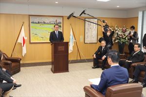 20240501_衆議院小選挙区選出議員補欠選挙（長崎県第３区）当選証書付与式 (10)_R