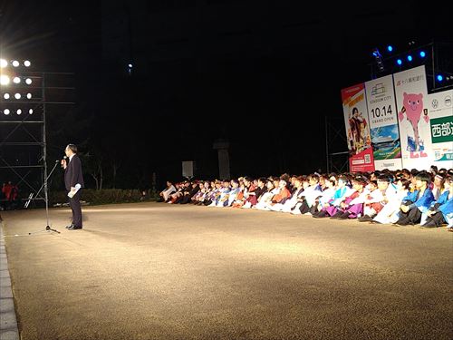 ステージでの挨拶①_R