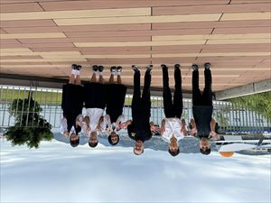 IMG_1101 会のみなさんとの集合写真_R