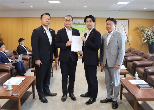 要望書手渡し_R