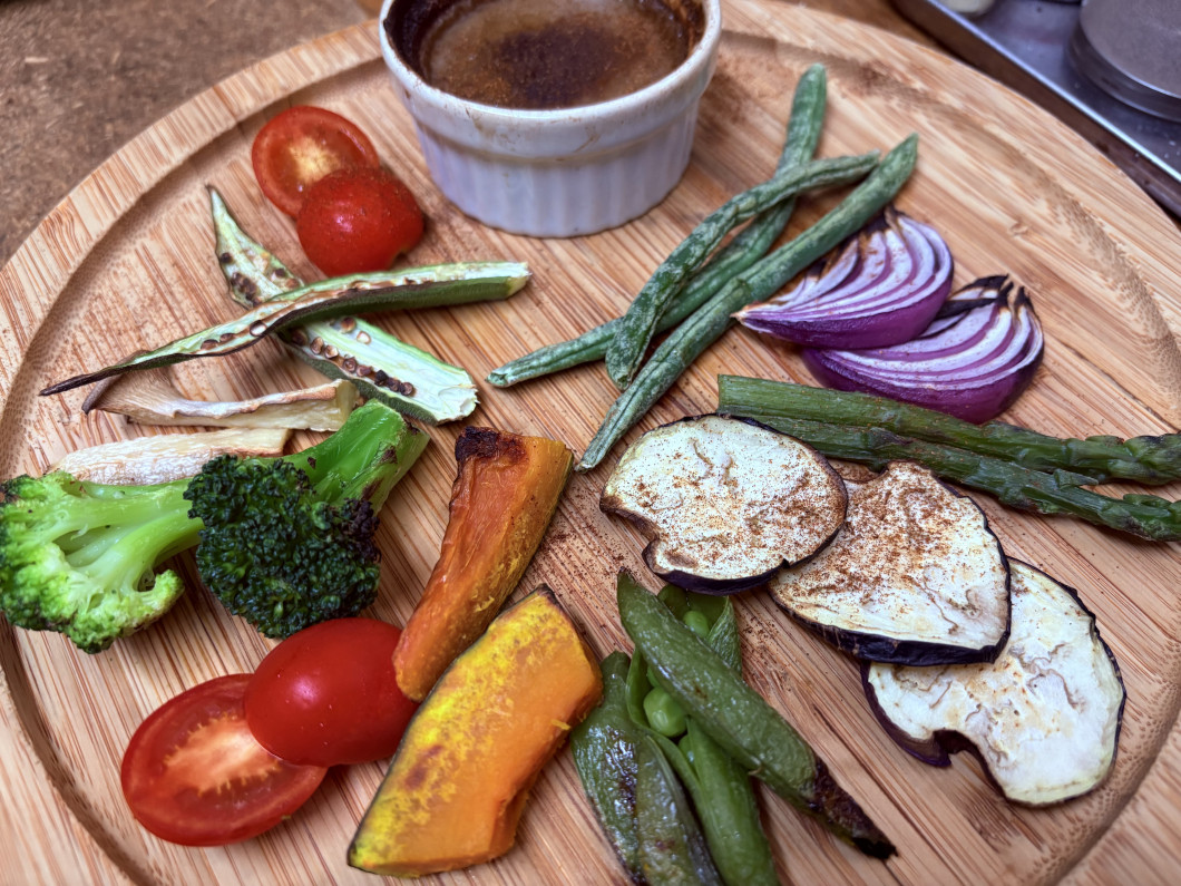 47 くすくすバーニャカウダ